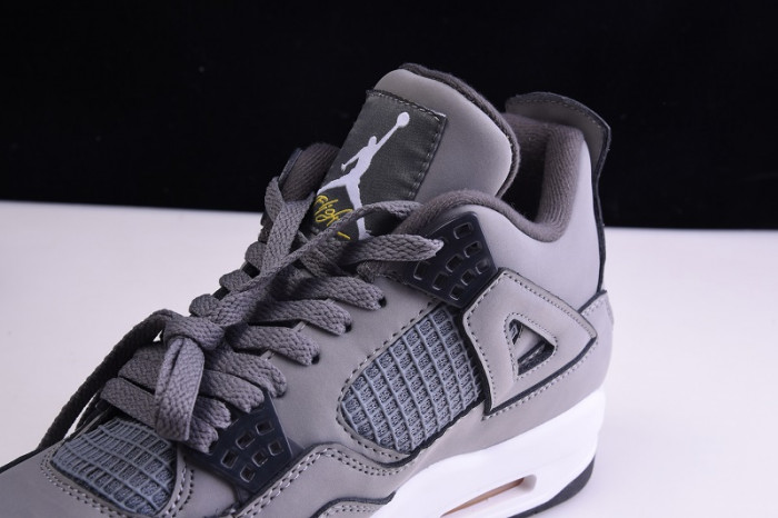 Air Jordan 4 