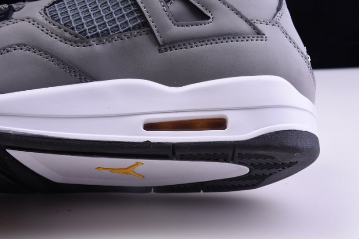 Air Jordan 4 