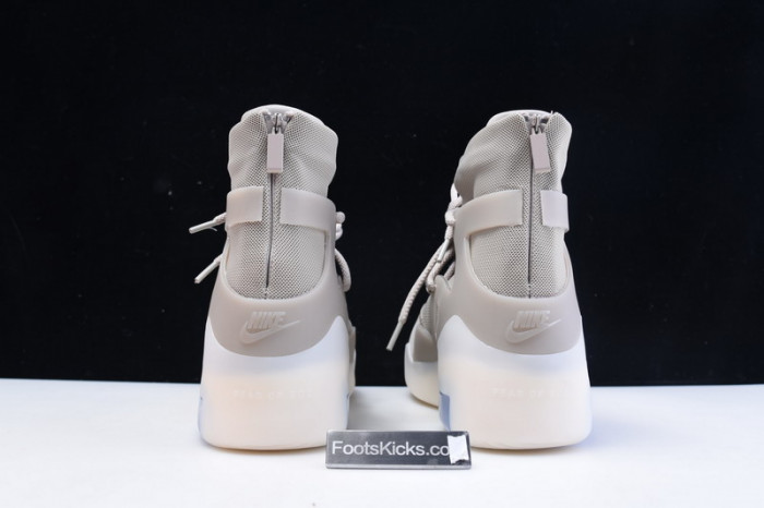 Air Fear of God 1 Oatmeal  AR4237-900