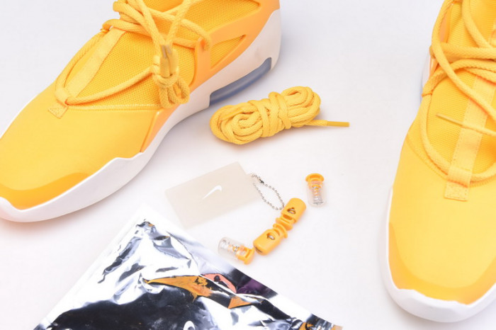 Air Fear Of God 1 Yellow AR4237-700
