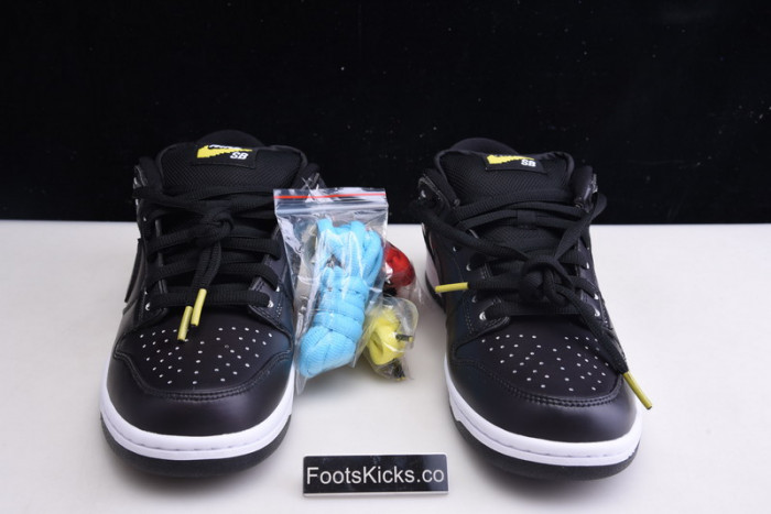 Civilist Nike SB Dunk Low CZ5123-001