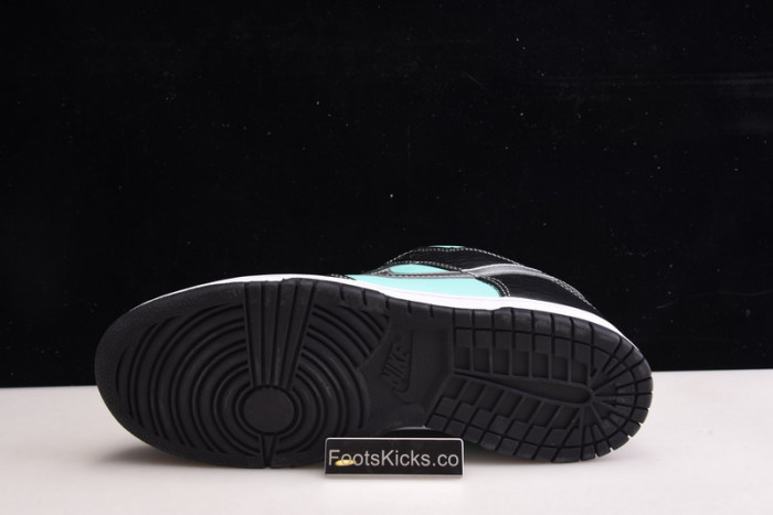 Nike Dunk SB Low Diamond Supply Co. "Tiffany" 304292-402