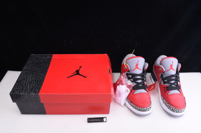 Air Jordan 3 Retro SE Unite Fire Red CK5692 -600