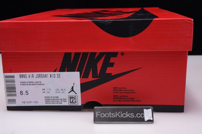 Air Jordan 1 Mid SE Fearless Melody Ehsa CQ7629-100