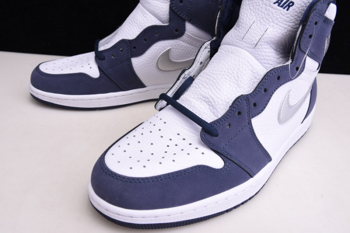 Air Jordan 1 Retro High Midnight Navy  DC1788-100