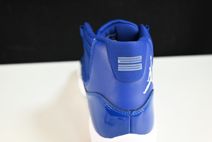 Air Jordan 11 Retro Low 