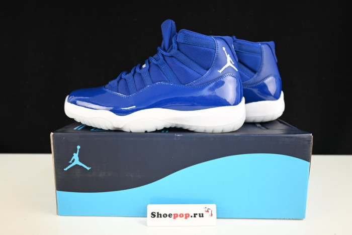 Air Jordan 11 Retro Low 