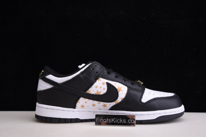 Supreme x Nike SB Dunk Low "Black Stars" DH3228-102