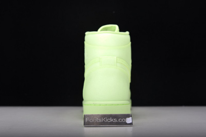 Air Jordan 1 Retro High Barely Volt  AH7389-700