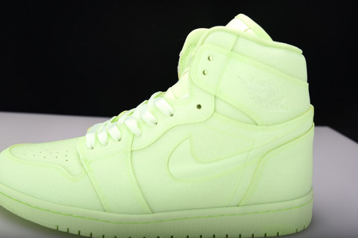 Air Jordan 1 Retro High Barely Volt  AH7389-700