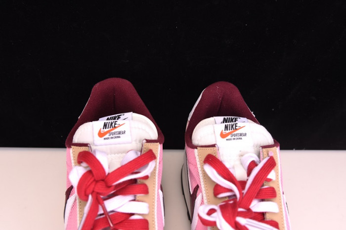 Sacai x Nike LDV Waffle pink  BV0073-500