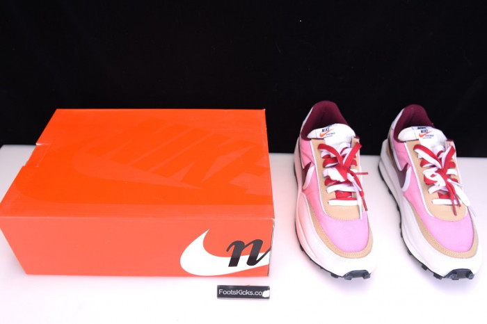 Sacai x Nike LDV Waffle pink  BV0073-500