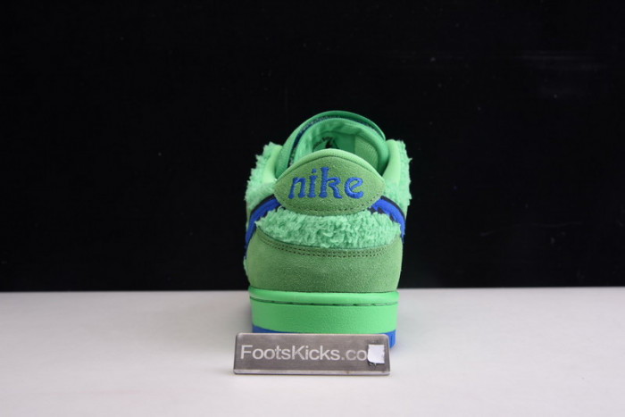 GRATEFUL DEAD X NIKE SB DUNK LOW“ GREEN  BEAR” CJ5378-300