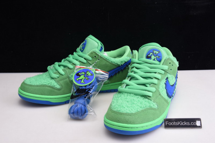 GRATEFUL DEAD X NIKE SB DUNK LOW“ GREEN  BEAR” CJ5378-300