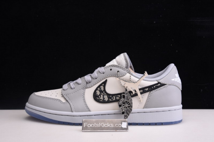 AIR JORDAN 1 low  CN8007-001