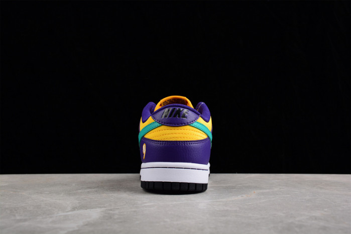 Nike Dunk Low LX Lisa Leslie DO9581-500
