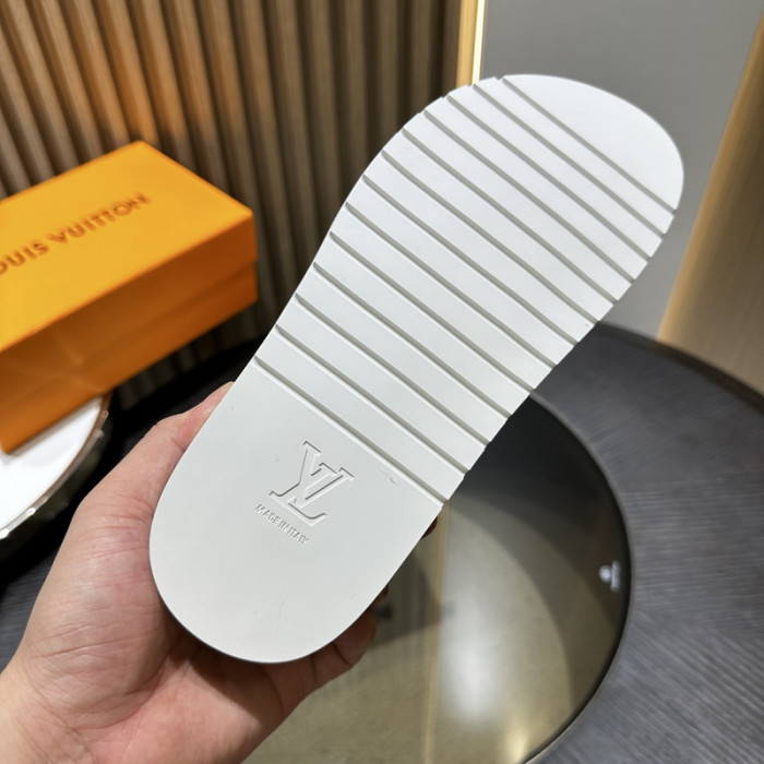 L&V sandal93