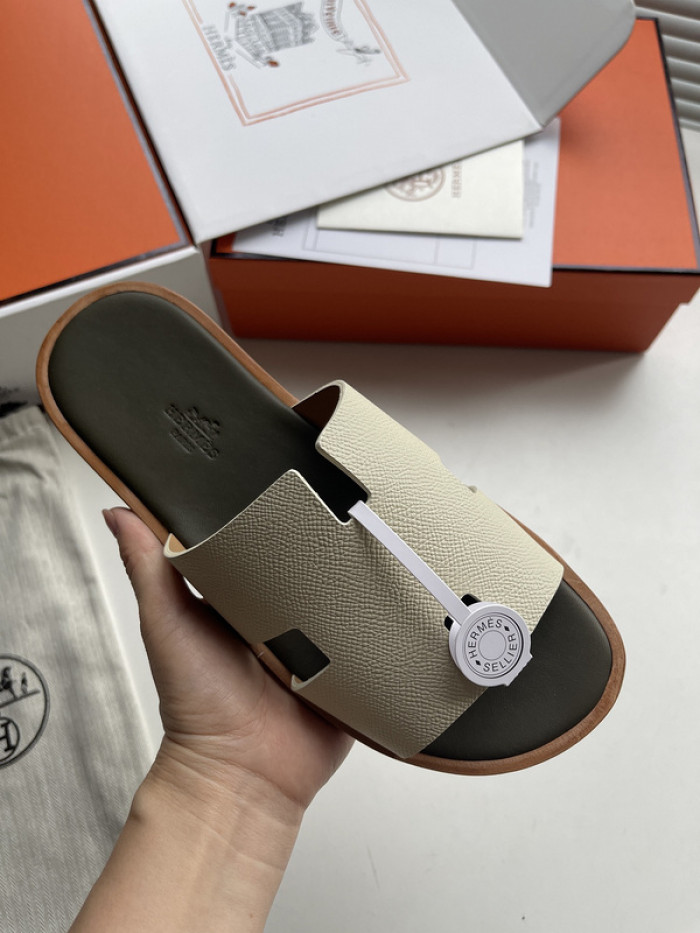 Herme* Sandal81