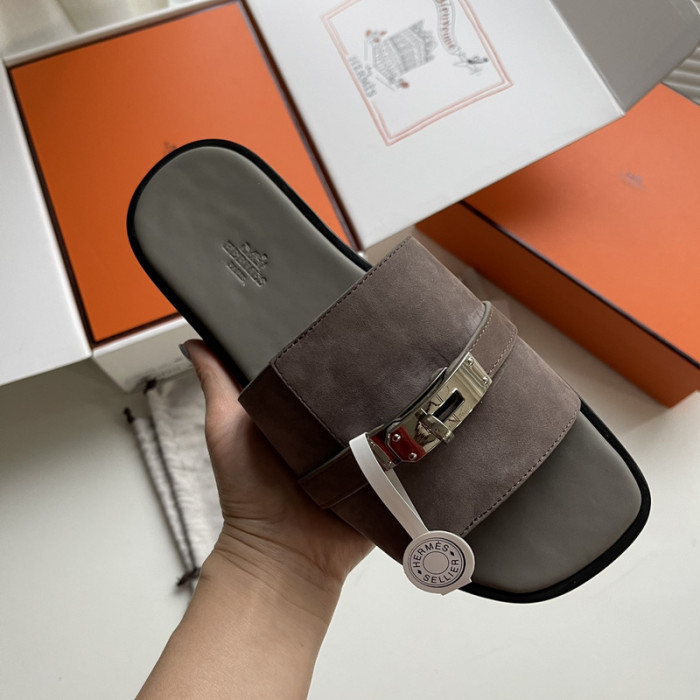 Herme* Sandal90