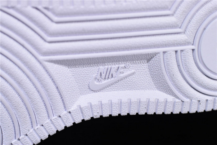 Nike Air Force 1 Mid `07 LV8  804609-103