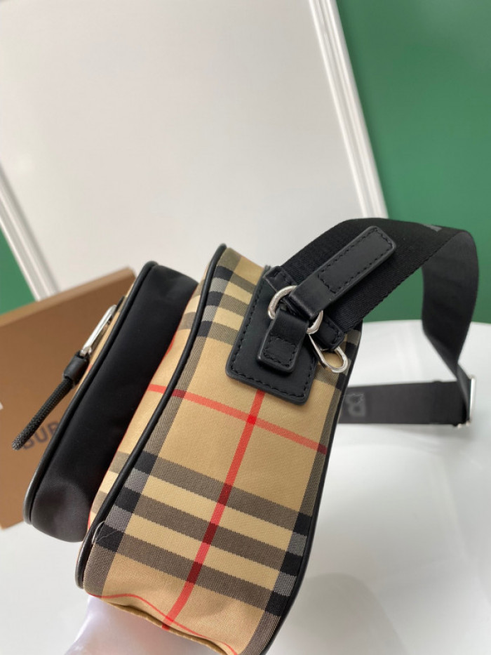 BURBER*Y BAG1