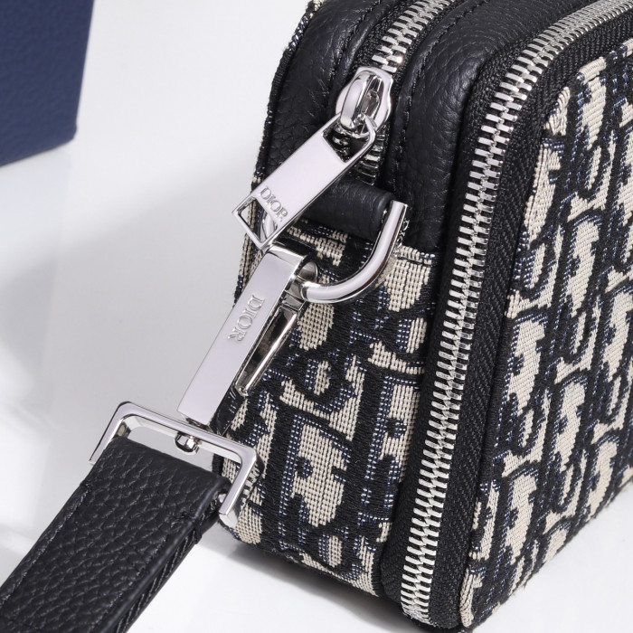 Dior BAG2