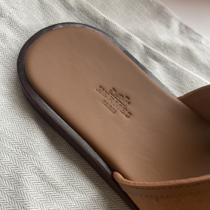 Herme* Sandal66