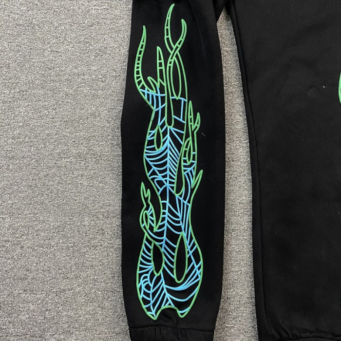 Spider pants4