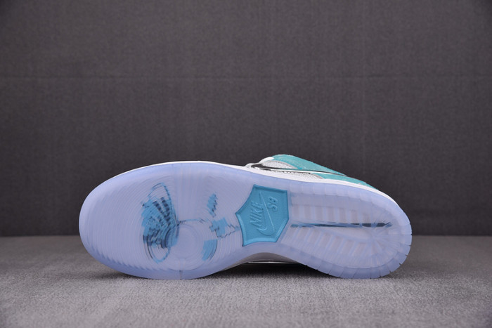 Nike Dunk SDCAI SB Low  FD2562-400