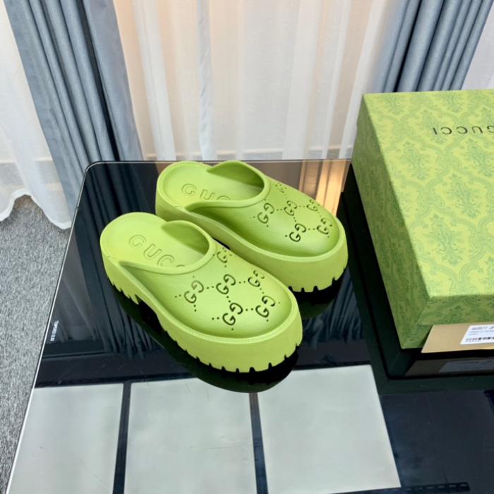 Gucc* Sandal93