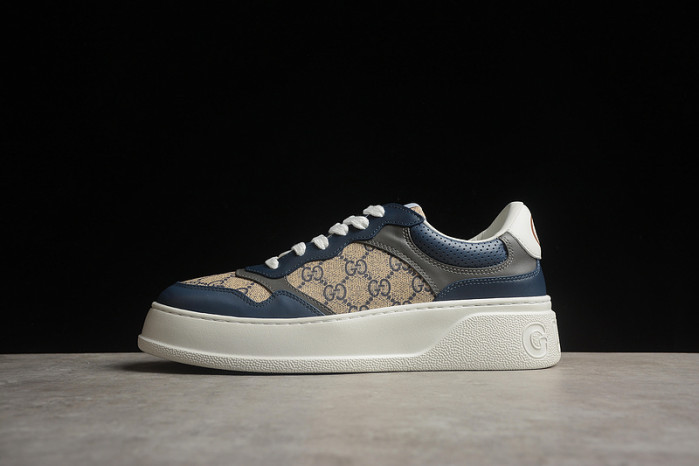Gucc* Trainer Sneaker100