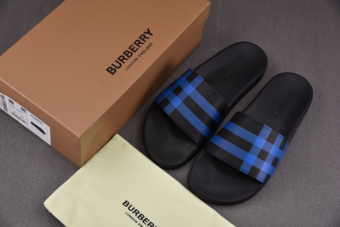 BURBER*Y Sandal10