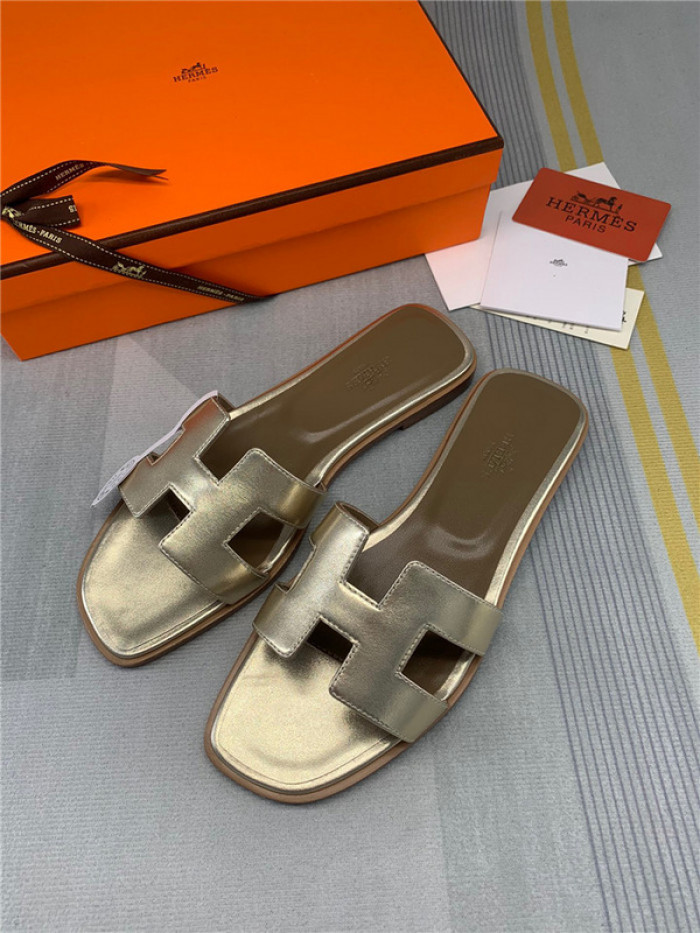 Herme* Sandal44