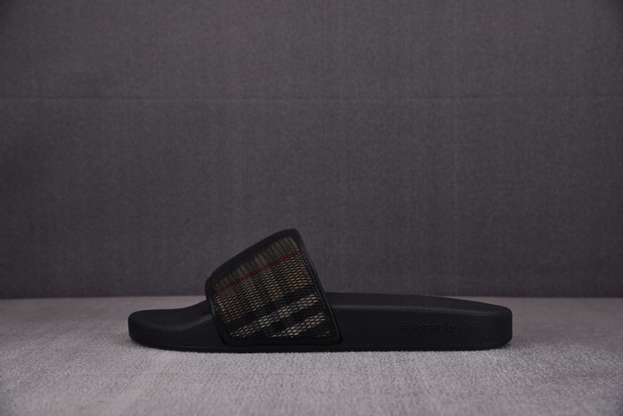 BURBER*Y Sandal11