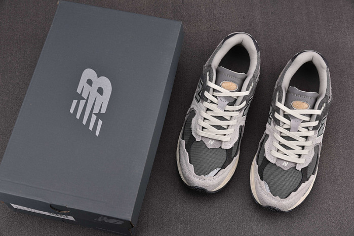 NEW BALANCE 2002 NB000018