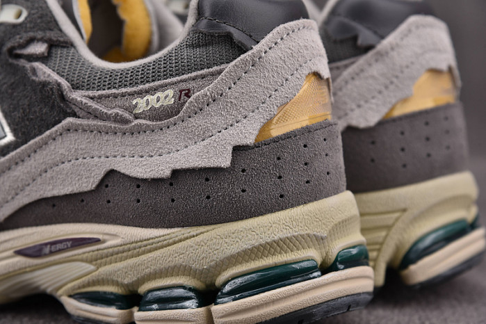 NEW BALANCE 2002 NB000018