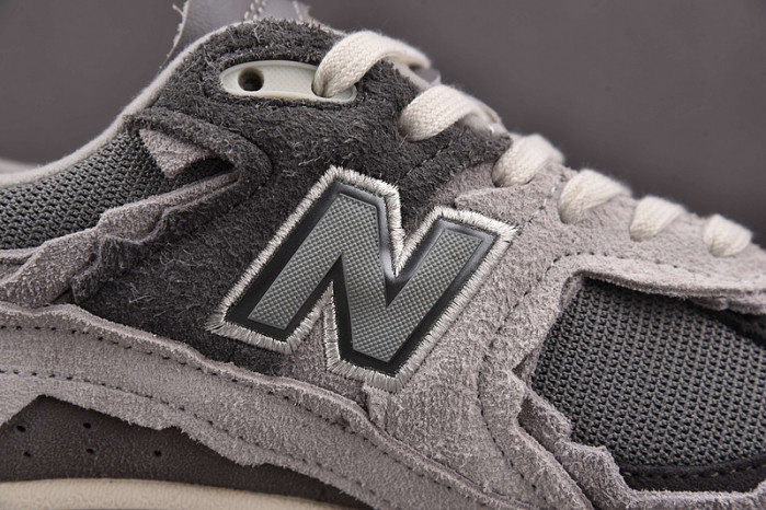 NEW BALANCE 2002 NB000018