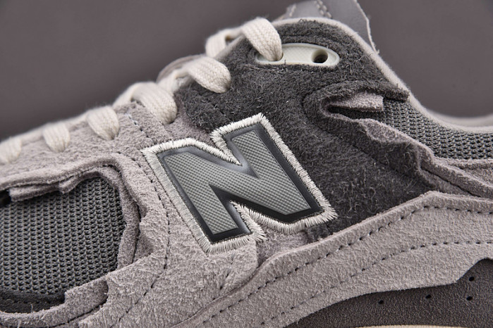 NEW BALANCE 2002 NB000018