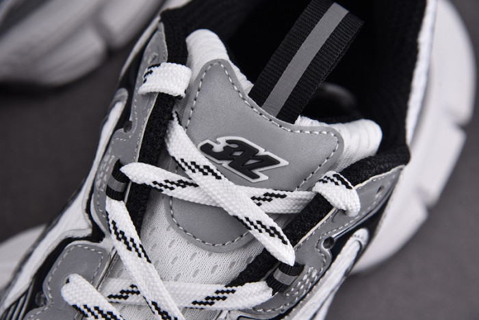 SNEAKER 3XL