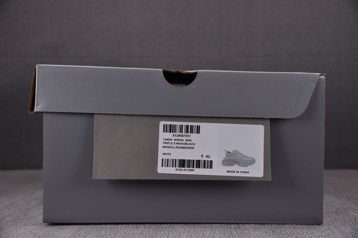 TRIPLES TRAINER SNEAKERS 2000066