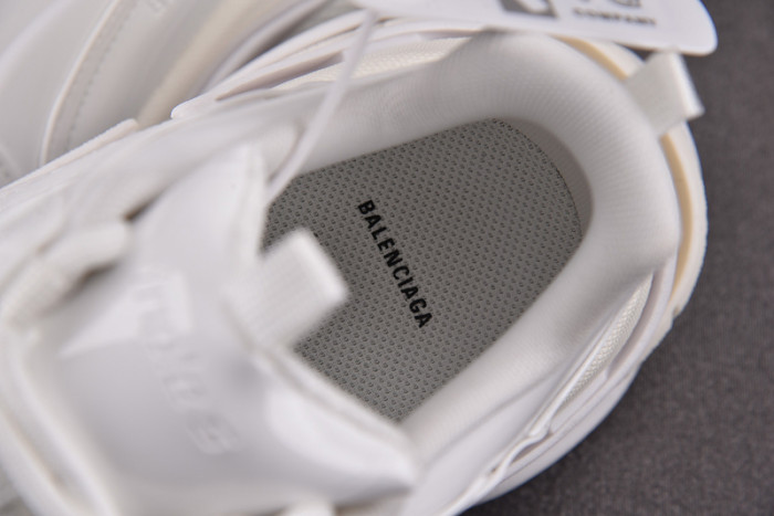 TRIPLES TRAINER SNEAKERS 2000066