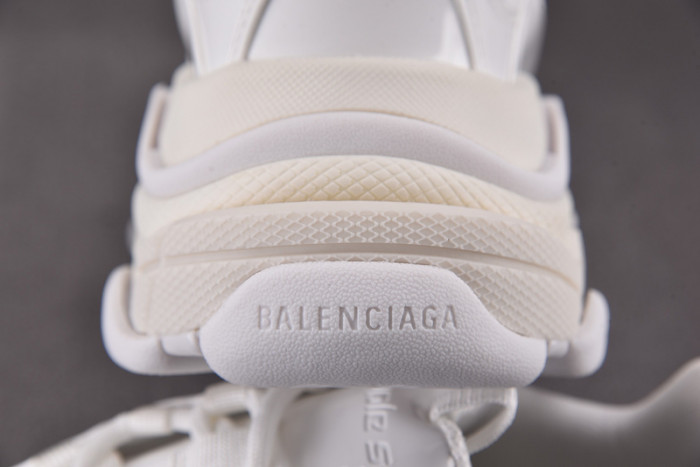 TRIPLES TRAINER SNEAKERS 2000066