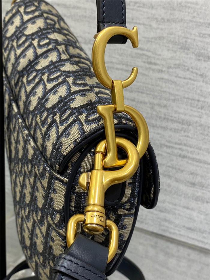 Dior BAG 39