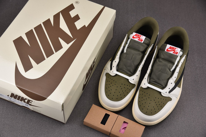 Travis Scott x Air Jordan 1 Low OG Medium Olive  DM7866-200