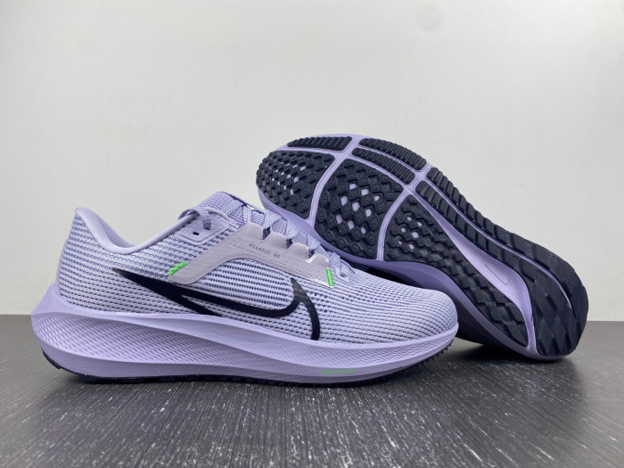 Nike Air Zoom Pegasus 40 DV3853-500