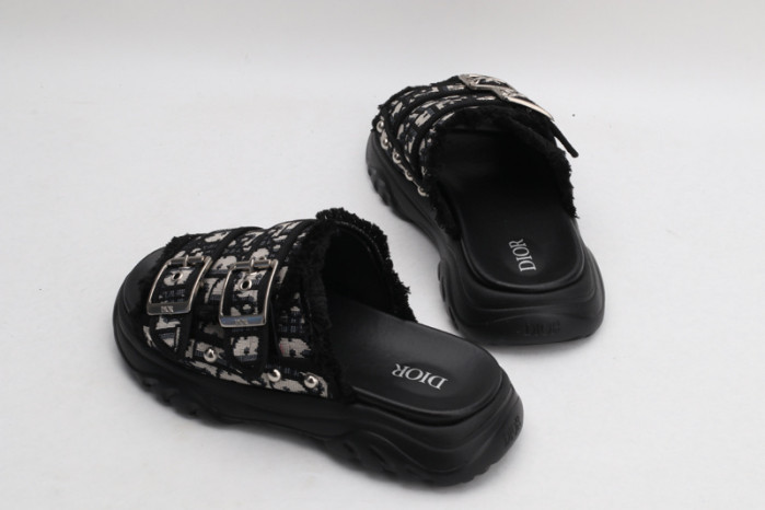 Dio*r sandal10