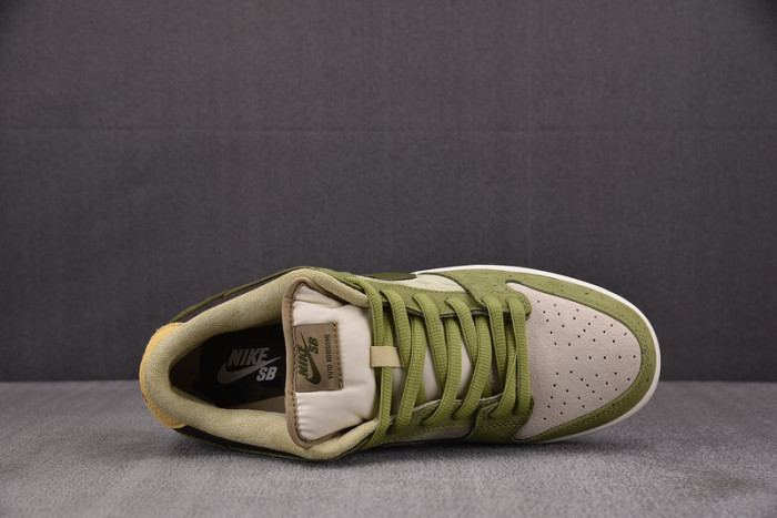 Yuto Horigome x Nike SB Dunk Low Asparagus HF8022-300
