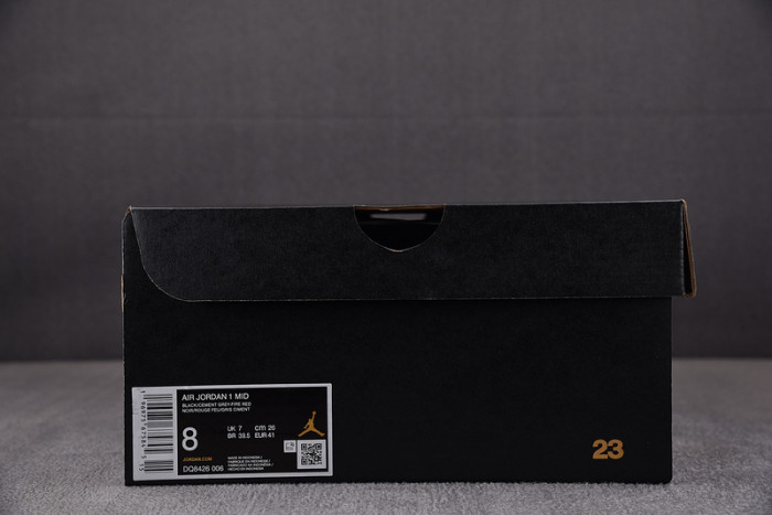 Air Jordan 1 Mid 