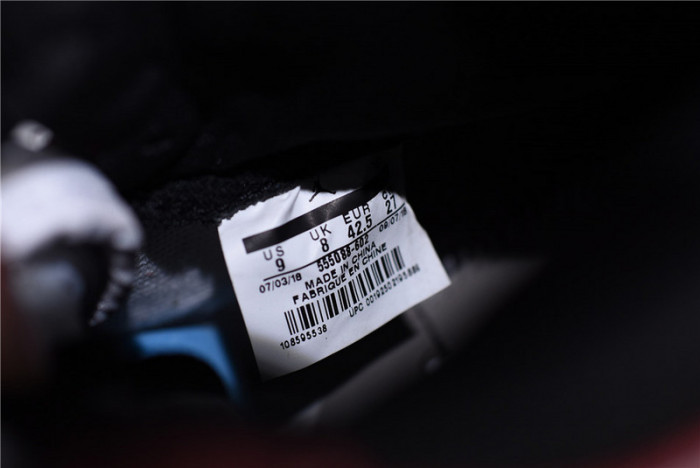 Air Jordan 1 Retro High Spider-Man 555088-602