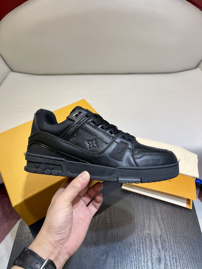 L&V snekaers  L0000102